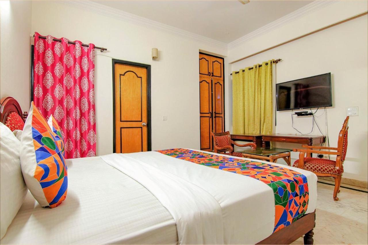 Fabhotel Singh Suite Gurgaon Eksteriør billede