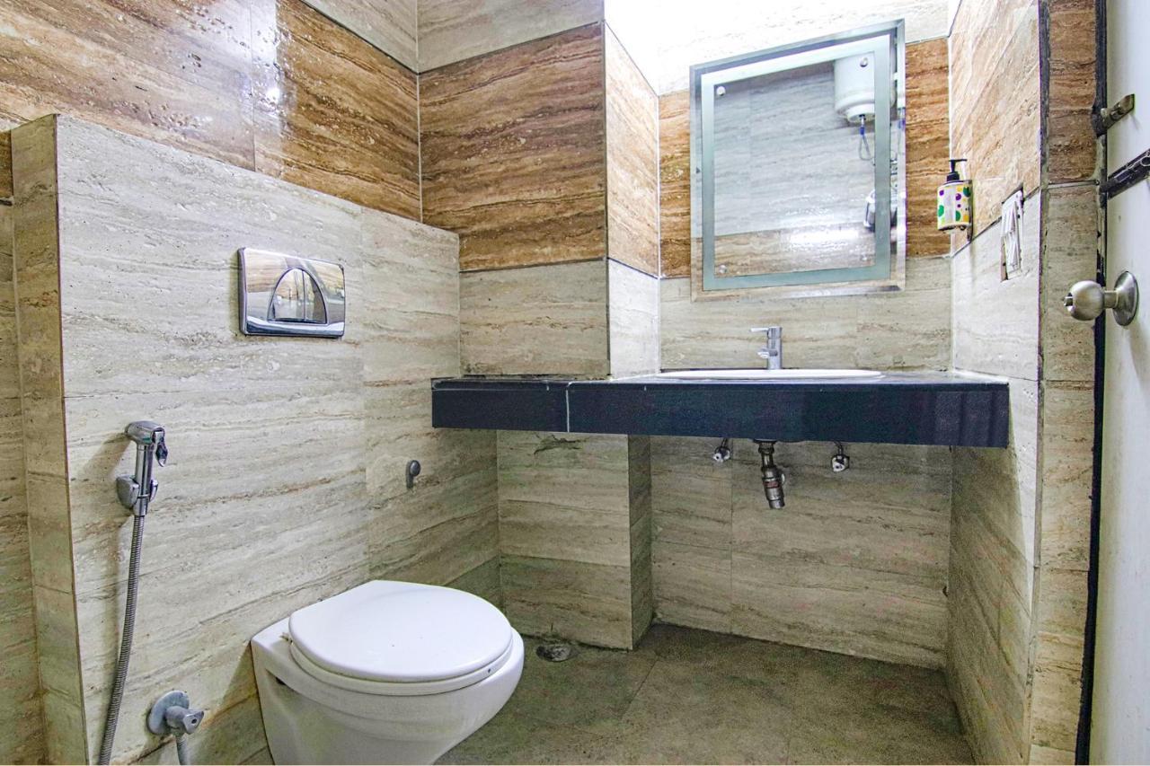 Fabhotel Singh Suite Gurgaon Eksteriør billede