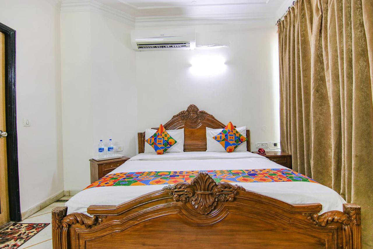 Fabhotel Singh Suite Gurgaon Eksteriør billede